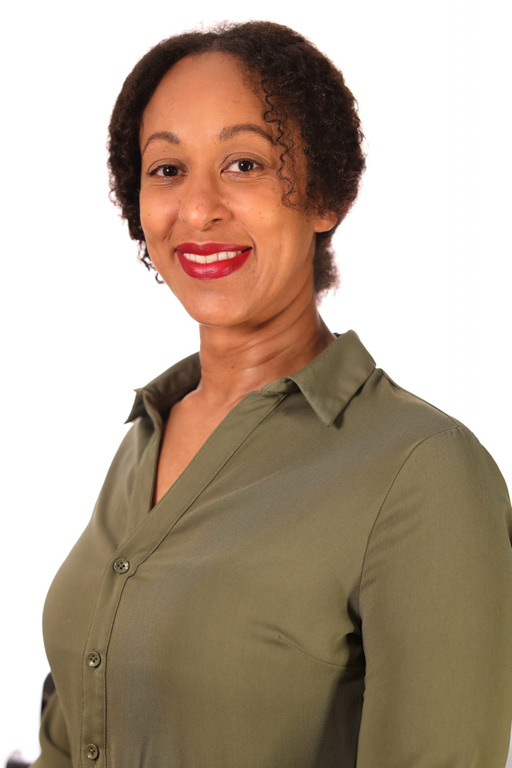 LinkedIn Content and Engagement – Leonie Mitchell Marketing